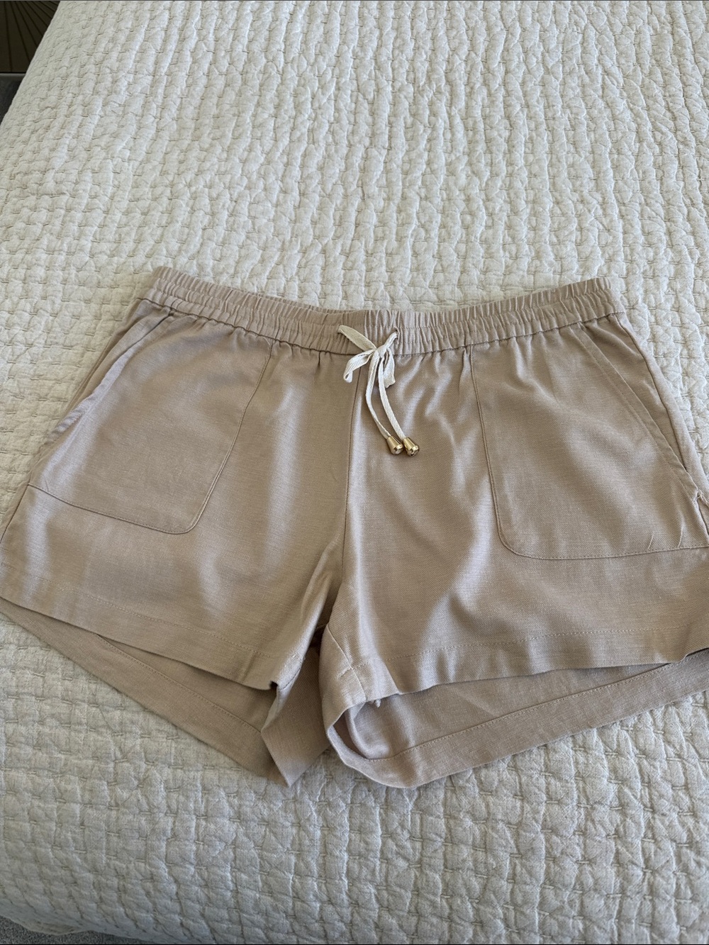 Kut from the Kloth Beige Drawstring Lounge Shorts